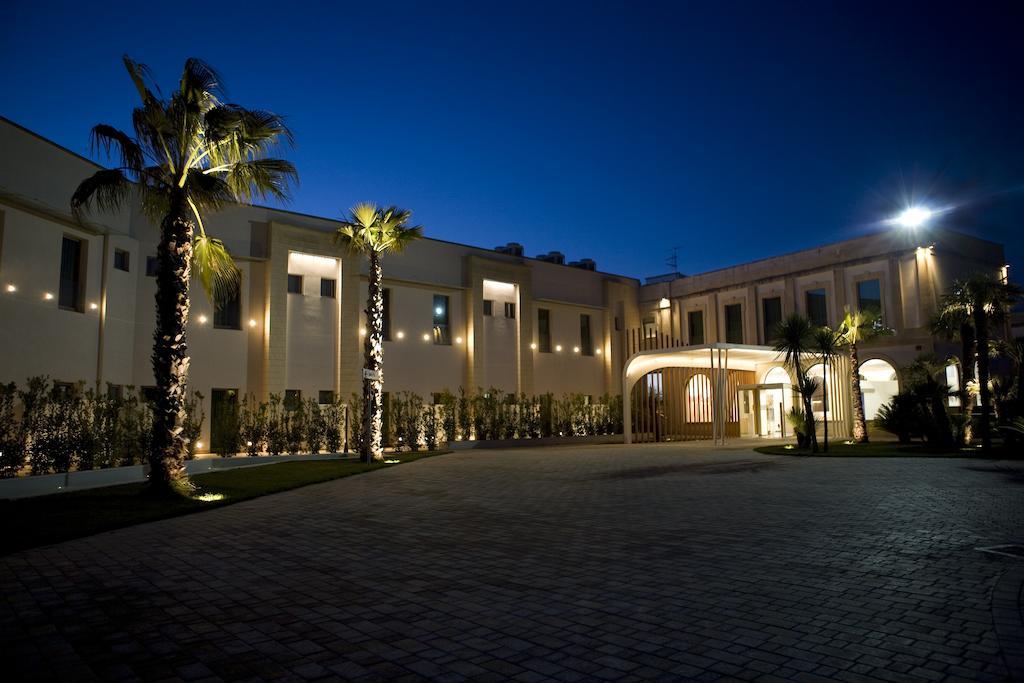 Arthotel & Park לצ'ה מראה חיצוני תמונה