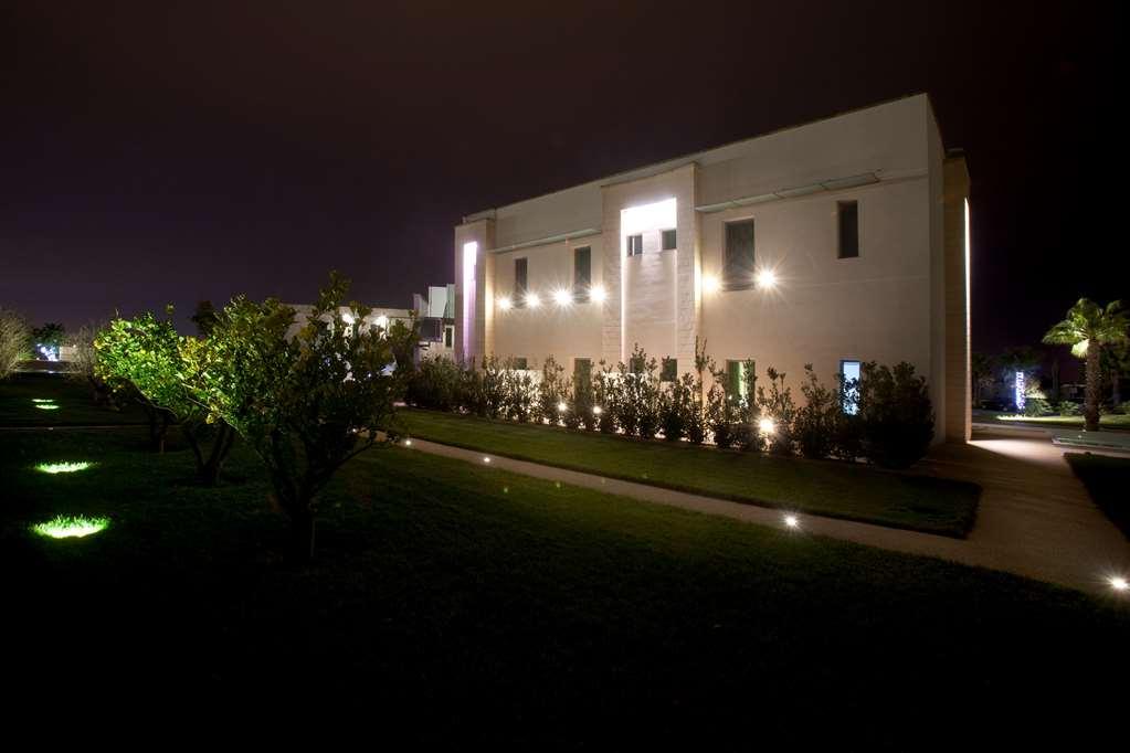 Arthotel & Park לצ'ה מראה חיצוני תמונה